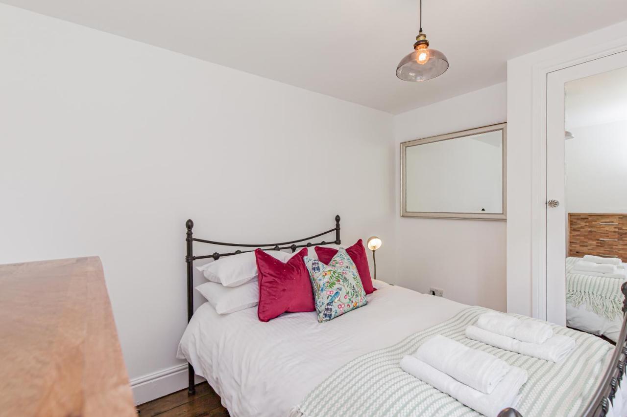 Outstandingly Beautiful Apartment With Parking Oxford Kültér fotó